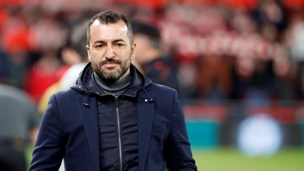 ทาบทามไปรับตำแหน่ง