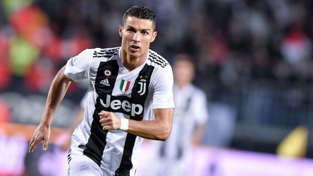 โรนัลโด้อยากซบ