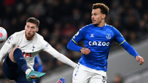 รูนีย์ช่วยเชียร์