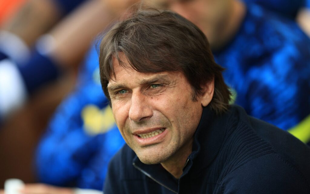 คอนเต้อยู่ต่อ