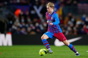 เดอยองเด็ดขาด