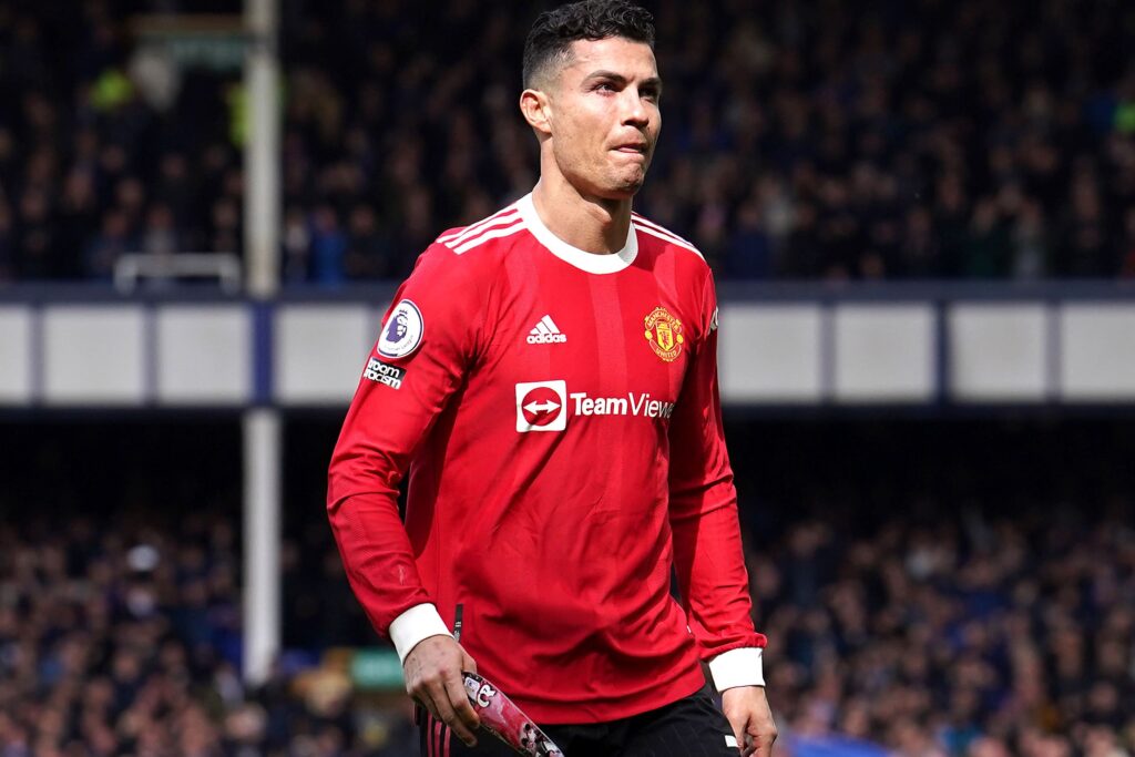 ประเด็นลาออก