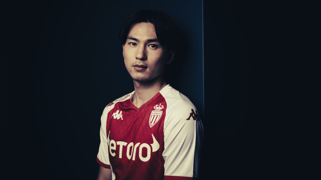 ได้ย้ายไปโมนาโก