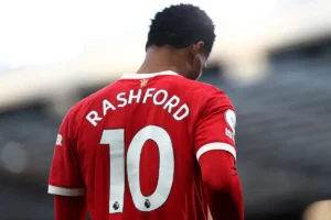 เป็นที่จับตา