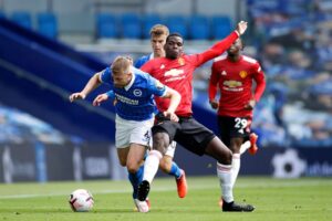 พาทีมพ่าย