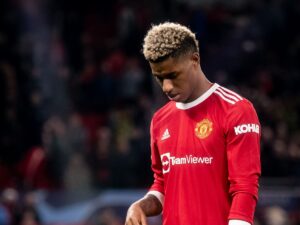 เป็นที่จับตา