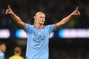 ฮาแลนด์หลอกหลอน