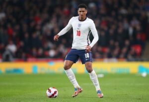 ชุดใหม่อังกฤษ