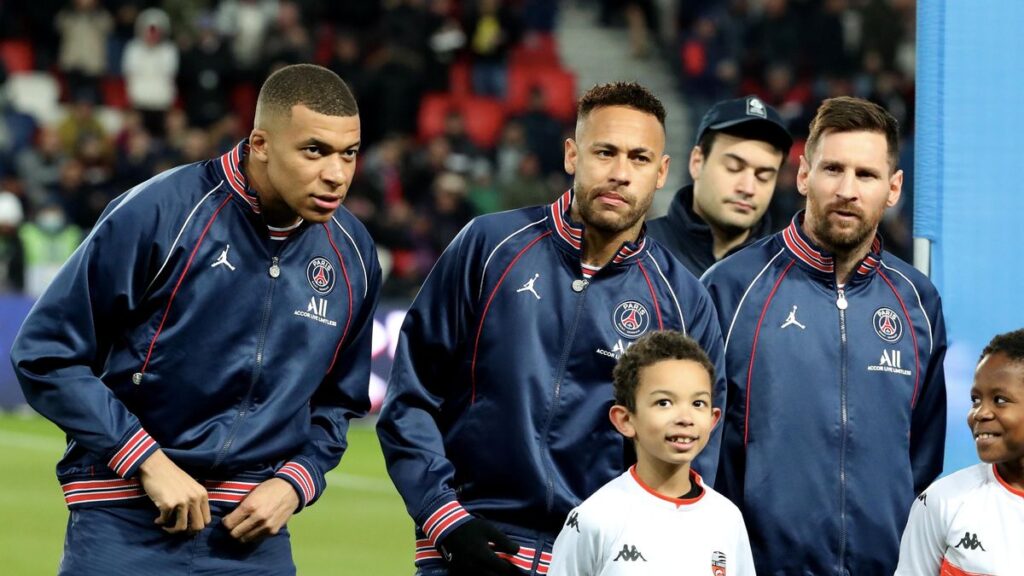 ปารีสฯโดนปรับ