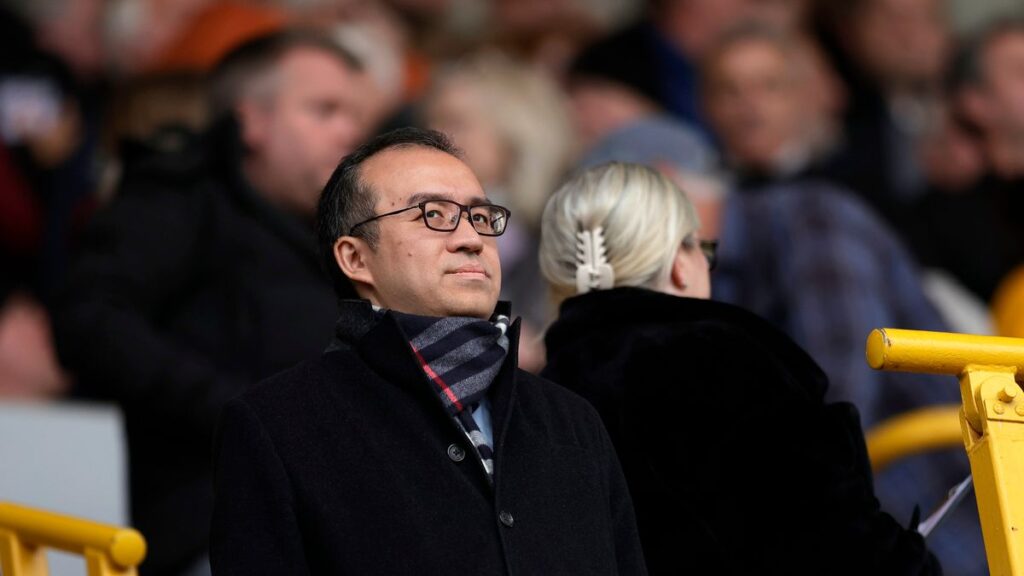 วูล์ฟตัดสินใจ