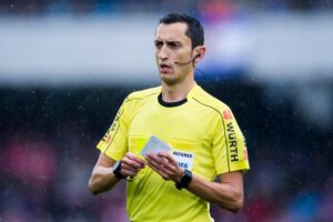 บุกห้องผู้ตัดสิน