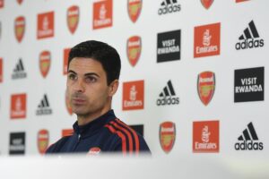 ตอบโต้คำทำนาย