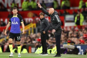 อับอายขายหน้า