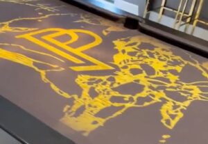 เปลี่ยนแปลงบ้าน