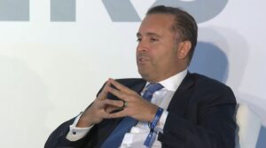 เรดเบิร์ดคือใคร