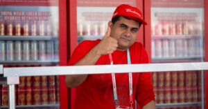 หากันจนเจอ