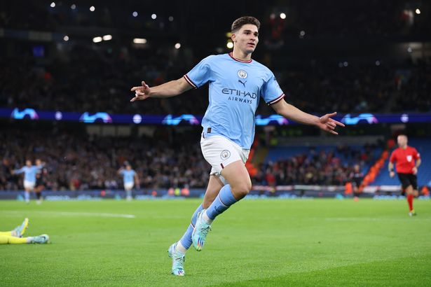 กรีลิชถล่มทลาย