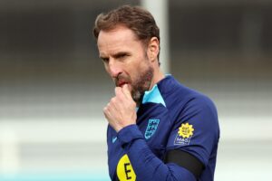 เซาธ์เกตต้องเลือก