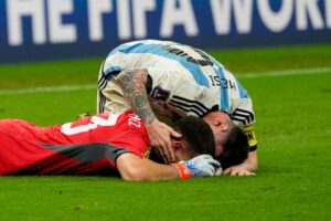 เพชรประกาย