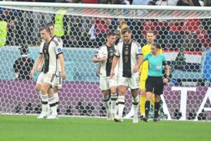 เย้ยหยันเยอรมนี