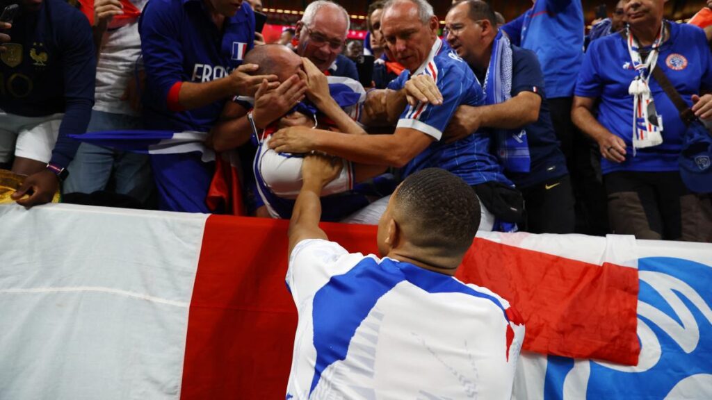 ขอโทษแฟนบอล