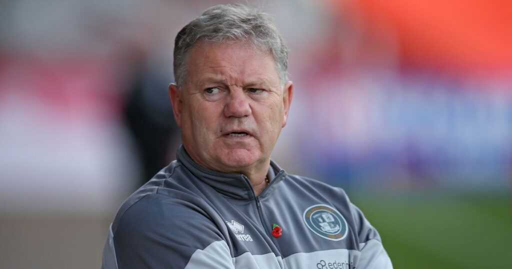 ถูกสั่งพักงาน